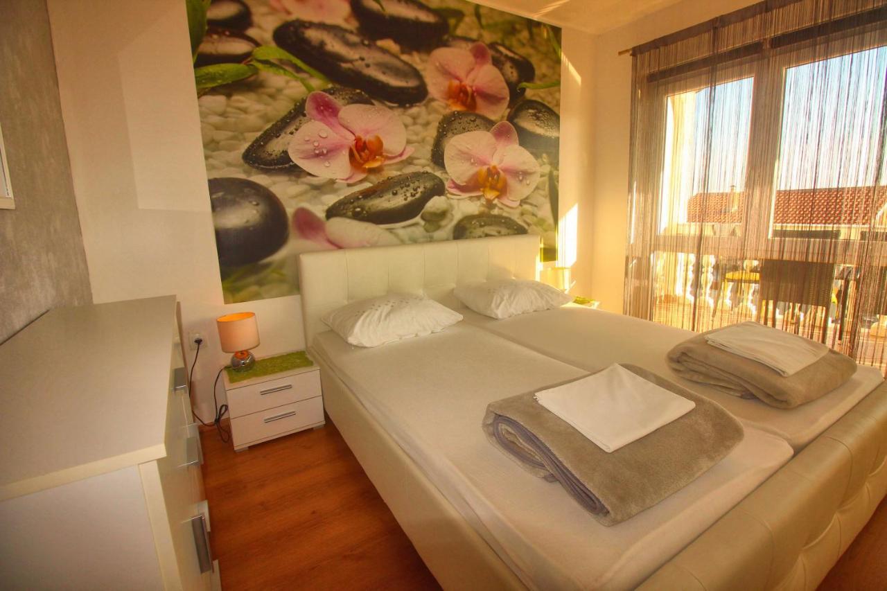 Apartment Martina Crikvenica Exterior foto